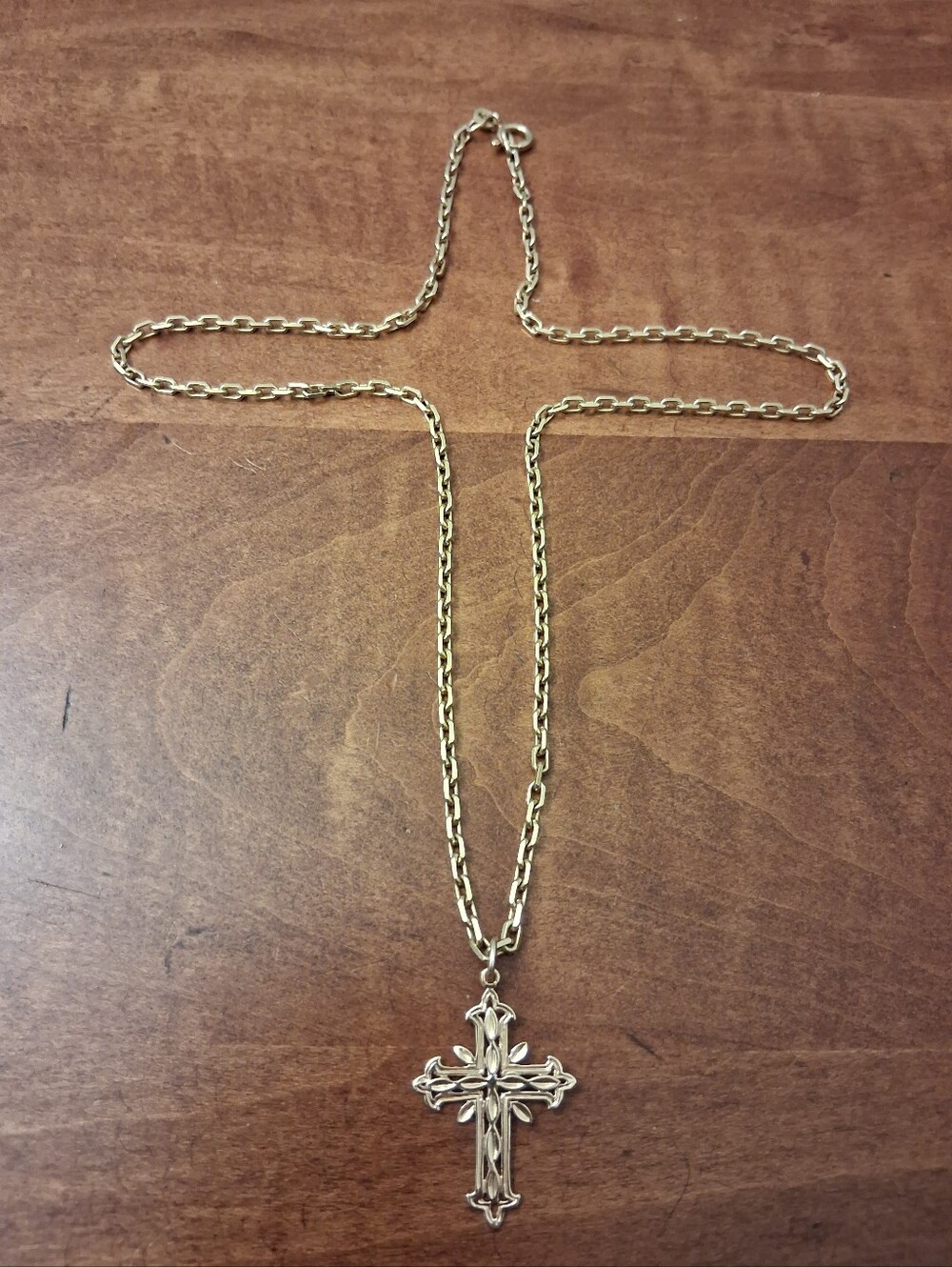 18k Gold Balestra Link Chain With 14k Gold Ornate Diamond Cut Cross